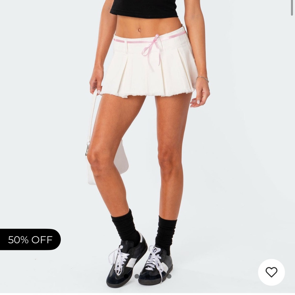 Edikted White Pleated micro Skirt WORN ONCE. Also has built in shorts